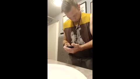 Snapshot of jamieshaneblueeyeswyo307 chatting on November 2025 04:42:01 PM Supafly307blueeyes9in online show from November 2025 04:42:01 PM