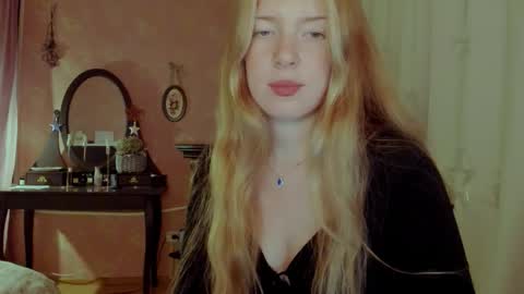 Snapshot of jane_and_star chatting on October 2025 10:00:02 PM Star online show from October 2025 10:00:02 PM