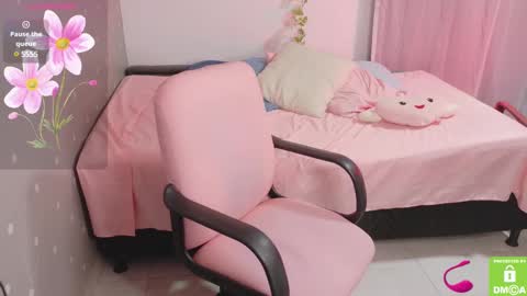 Snapshot of jane_atwood_ chatting on March 2025 08:10:02 PM Jane Atwood online show from March 2025 08:10:02 PM