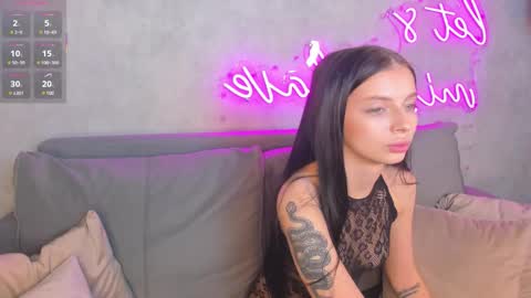 Snapshot of jane_johnston chatting on December 2025 09:03:01 AM Eva online show from December 2025 09:03:01 AM