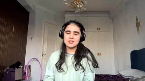 Snapshot of janeedner chatting on November 2025 06:24:01 AM Isabella online show from November 2025 06:24:01 AM