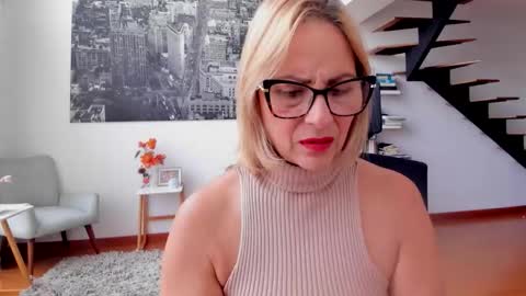 Snapshot of janeturner chatting on October 2025 01:25:02 PM JANE TURNER MILF online show from October 2025 01:25:02 PM