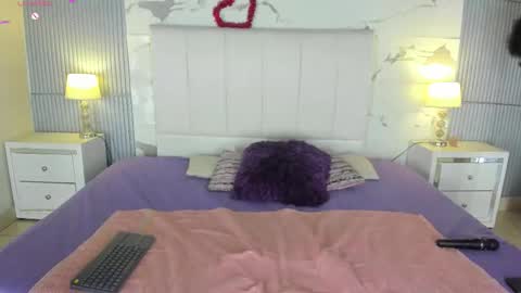 Snapshot of janick_baker chatting on December 2025 12:10:01 PM janick_baker online show from December 2025 12:10:01 PM