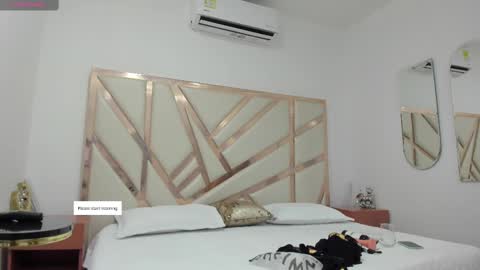 Snapshot of janna_foxx chatting on October 2025 03:38:02 AM Janna online show from October 2025 03:38:02 AM