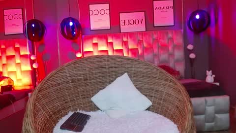 Snapshot of janne_loving chatting on October 2025 12:15:01 PM janne online show from October 2025 12:15:01 PM