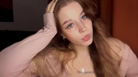 Snapshot of janniekeneipp chatting on October 2025 08:37:02 PM Janni online show from October 2025 08:37:02 PM