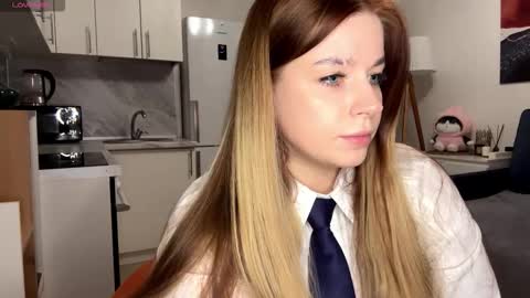 Snapshot of janniekeneipp chatting on November 2025 09:30:02 PM Janni online show from November 2025 09:30:02 PM