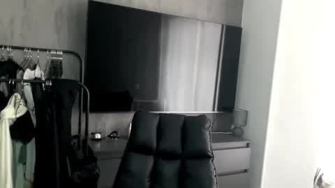 Ivy online show from December 2025 10:55:02 AM