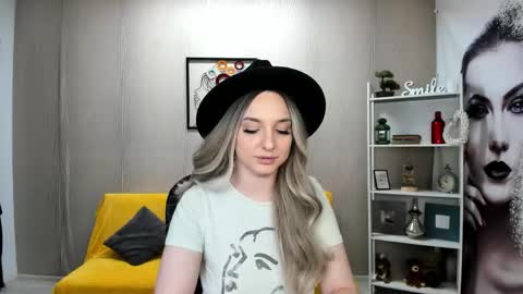 Snapshot of jaquelinlaurent chatting on September 2025 06:57:02 PM JaquelinLaurent online show from September 2025 06:57:02 PM