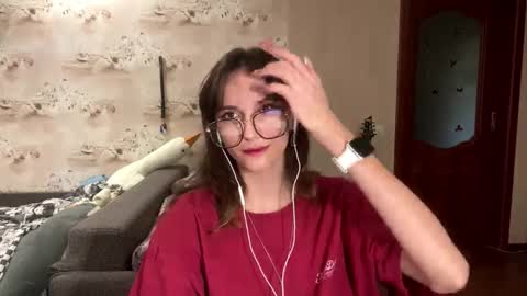 Sofia online show from September 2025 07:21:02 AM