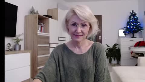 Jasmin room for people 40 online show from December 2024 02:19:02 PM