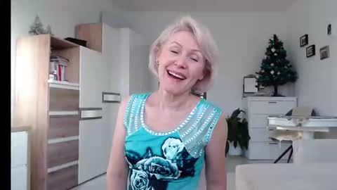 Jasmin room for people 40 online show from December 2024 12:49:01 PM
