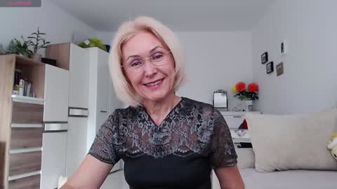 Jasmin room for people 40 online show from October 2025 01:20:01 PM
