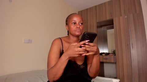 jasmin online show from January 2025 02:01:01 AM