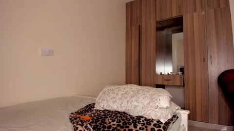 jasmin online show from January 2025 05:24:01 AM