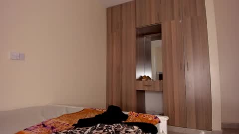 jasmin online show from January 2025 06:45:01 AM