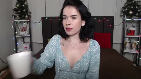 JasmineKouch online show from December 2024 06:12:02 PM