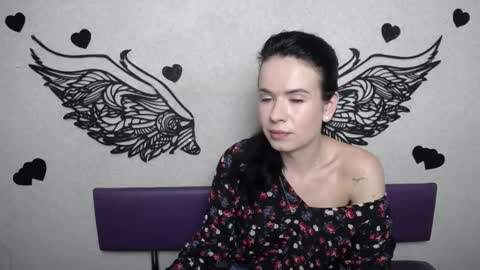 JasmineKouch online show from September 2025 05:34:01 PM