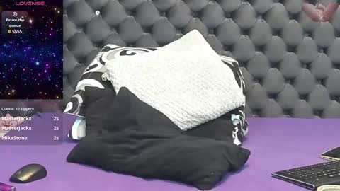 Queen Of Squirt online show from December 2024 11:26:02 PM