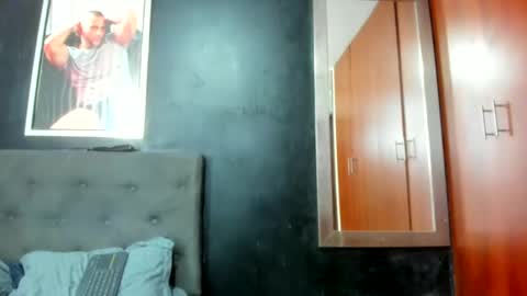    online show from December 2024 07:40:02 PM