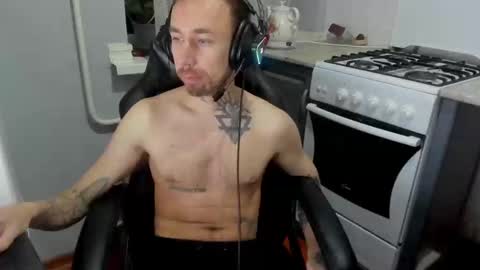 Snapshot of jasonwaker chatting on December 2024 09:15:01 PM jasonwaker online show from December 2024 09:15:01 PM