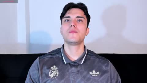 Jason online show from October 2025 07:02:02 PM