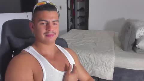 JBrooksXx online show from January 2025 11:45:01 PM