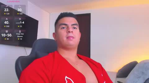 JBrooksXx online show from October 2025 07:11:02 PM