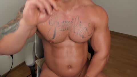 Snapshot of jaxonhunk chatting on December 2024 01:53:02 AM JaxonHunk online show from December 2024 01:53:02 AM