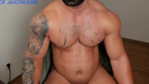 Snapshot of jaxonhunk chatting on December 2024 05:09:02 AM JaxonHunk online show from December 2024 05:09:02 AM