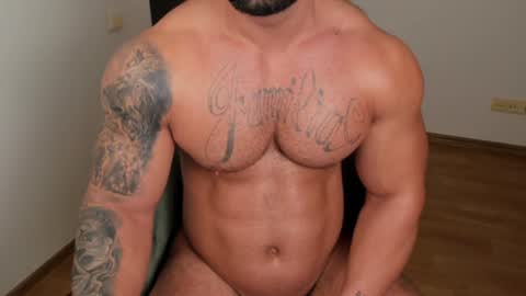 Snapshot of jaxonhunk chatting on January 2025 04:08:01 AM JaxonHunk online show from January 2025 04:08:01 AM