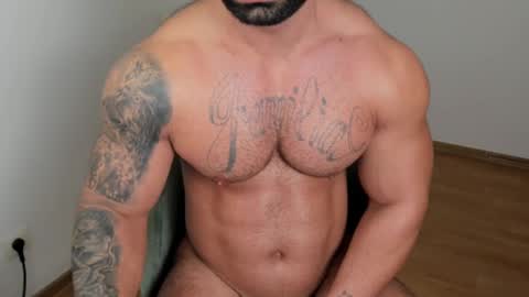 Snapshot of jaxonhunk chatting on February 2025 06:42:01 AM JaxonHunk online show from February 2025 06:42:01 AM