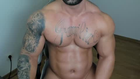 Snapshot of jaxonhunk chatting on February 2025 04:29:01 AM JaxonHunk online show from February 2025 04:29:01 AM