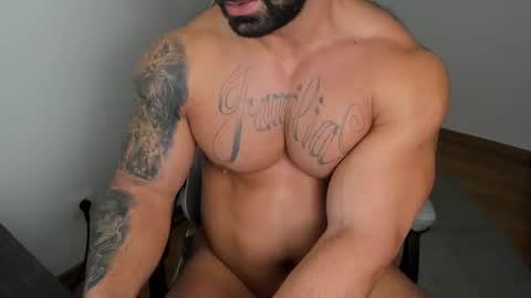 Snapshot of jaxonhunk chatting on March 2025 04:46:01 AM JaxonHunk online show from March 2025 04:46:01 AM