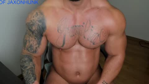 Snapshot of jaxonhunk chatting on March 2025 02:32:01 AM JaxonHunk online show from March 2025 02:32:01 AM