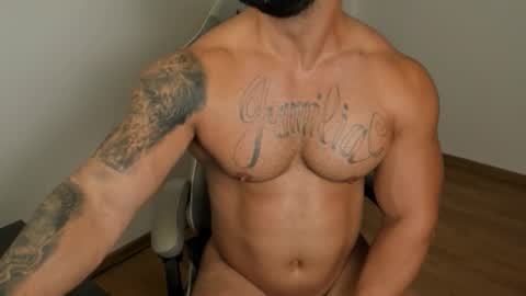 Snapshot of jaxonhunk chatting on September 2025 08:08:02 PM JaxonHunk online show from September 2025 08:08:02 PM