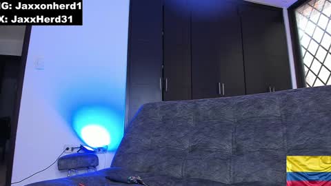 Snapshot of jaxxxonherd chatting on January 2025 08:01:01 PM Michael online show from January 2025 08:01:01 PM