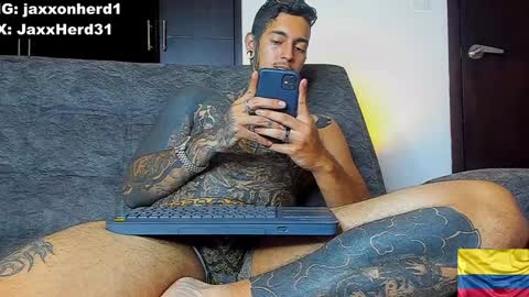 Snapshot of jaxxxonherd chatting on January 2025 12:49:01 AM Michael online show from January 2025 12:49:01 AM