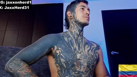 Snapshot of jaxxxonherd chatting on January 2025 09:32:02 PM Michael online show from January 2025 09:32:02 PM