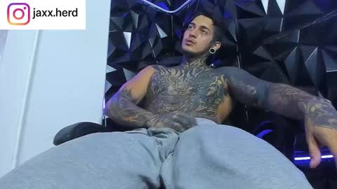 Snapshot of jaxxxonherd chatting on September 2025 12:39:01 PM Michael online show from September 2025 12:39:01 PM