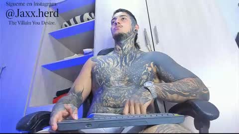 Snapshot of jaxxxonherd chatting on October 2025 04:35:01 PM Michael online show from October 2025 04:35:01 PM