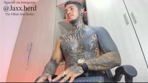 Snapshot of jaxxxonherd chatting on October 2025 04:30:02 PM Michael online show from October 2025 04:30:02 PM