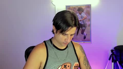 Jay Alvarrez online show from September 2025 09:15:02 PM