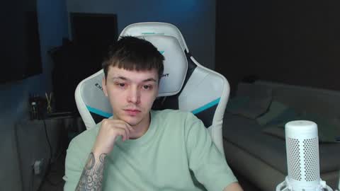 Jayce online show from December 2024 06:49:01 PM