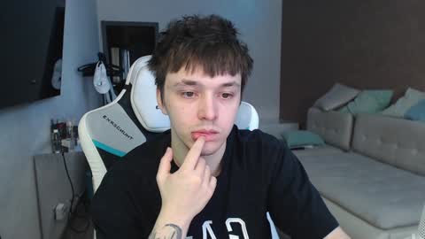 Jayce online show from February 2025 08:33:02 AM