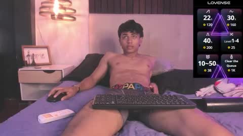 jaycobblack1 online show from November 2025 12:28:01 PM