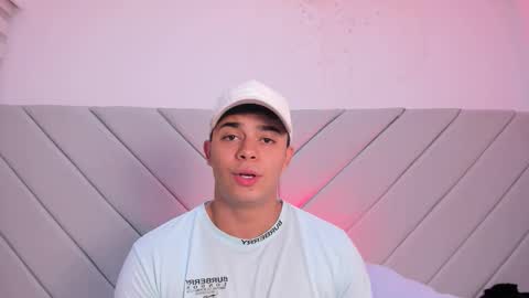 Snapshot of jayd_muscle chatting on October 2025 04:12:01 AM jayd_muscle online show from October 2025 04:12:01 AM