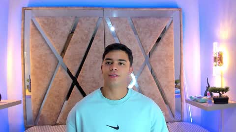 Snapshot of jayd_muscle chatting on November 2025 04:22:02 AM jayd_muscle online show from November 2025 04:22:02 AM