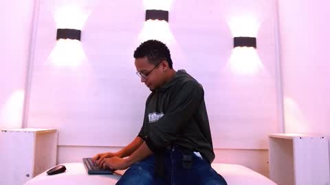 Snapshot of jayden_morris chatting on October 2025 11:45:02 AM Jayden Morris online show from October 2025 11:45:02 AM