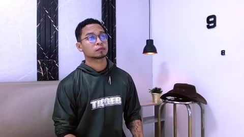 Snapshot of jayden_morris chatting on November 2025 11:32:02 AM Jayden Morris online show from November 2025 11:32:02 AM